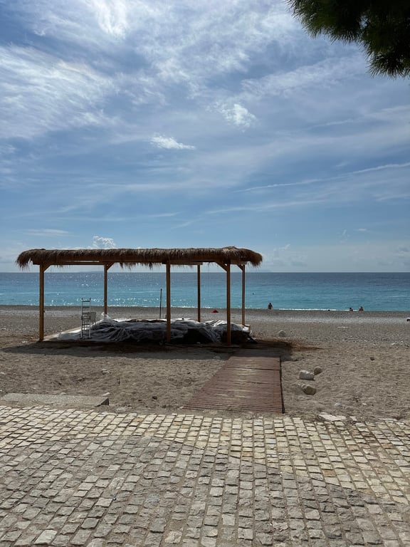 Dhërmi Beach