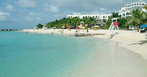 Doctor’s Cave Beach
