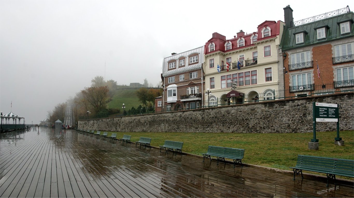 Dufferin Terrace