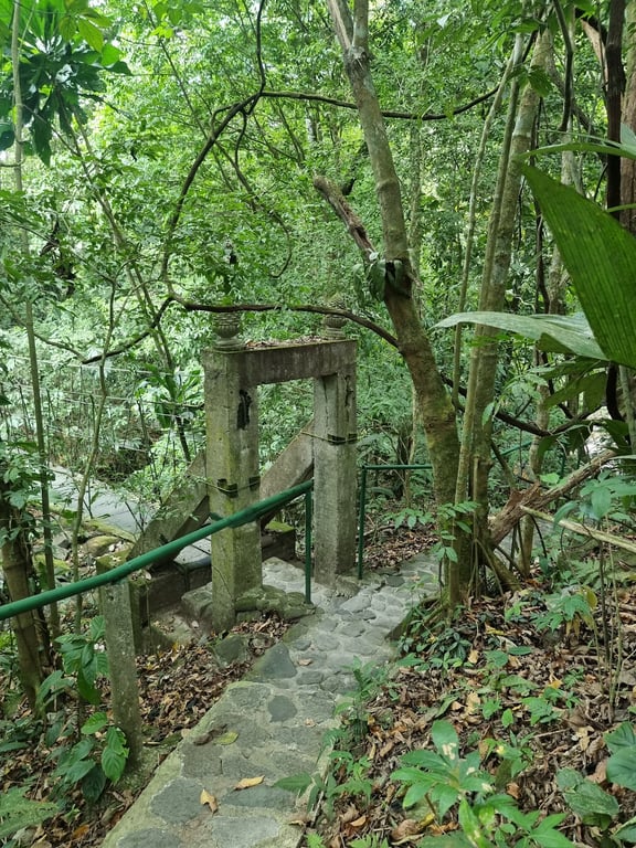El Valle Chorro El Macho