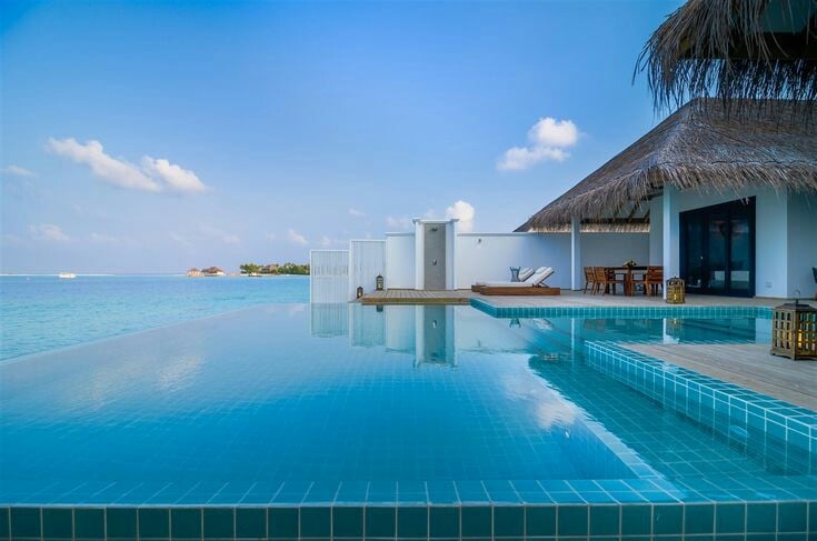 Emboodhu Finolhu Island