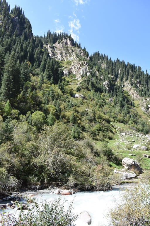 Semenov Gorge