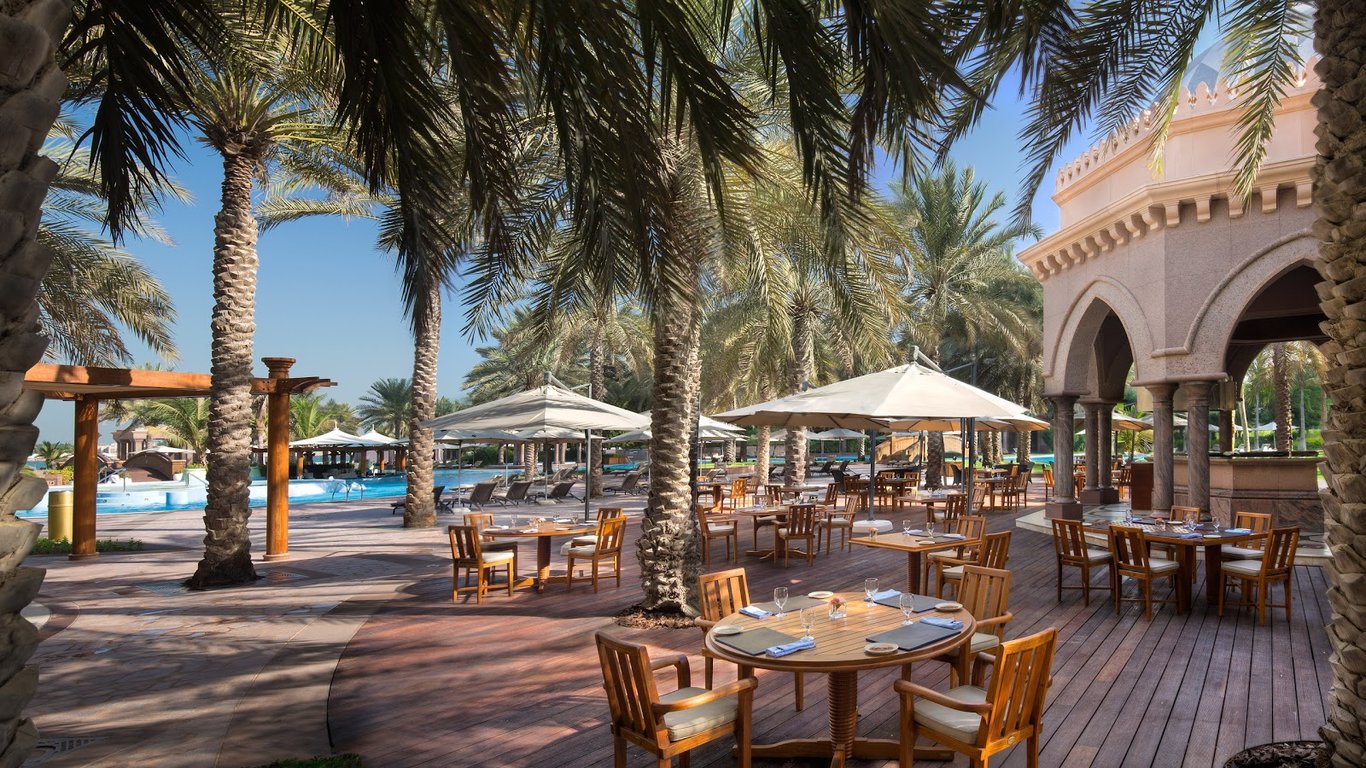 Emirates Palace Hotel