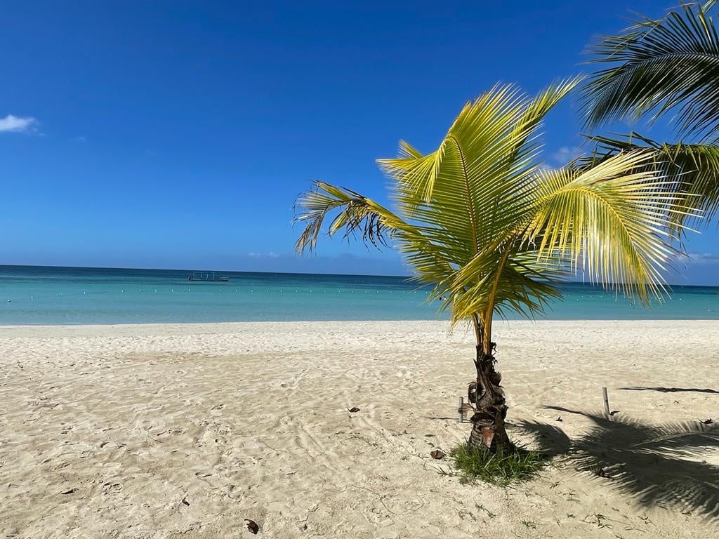 Seven Mile Beach