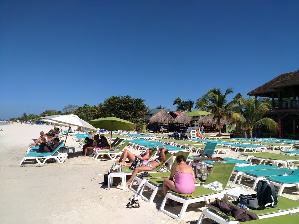 Seven Mile Beach