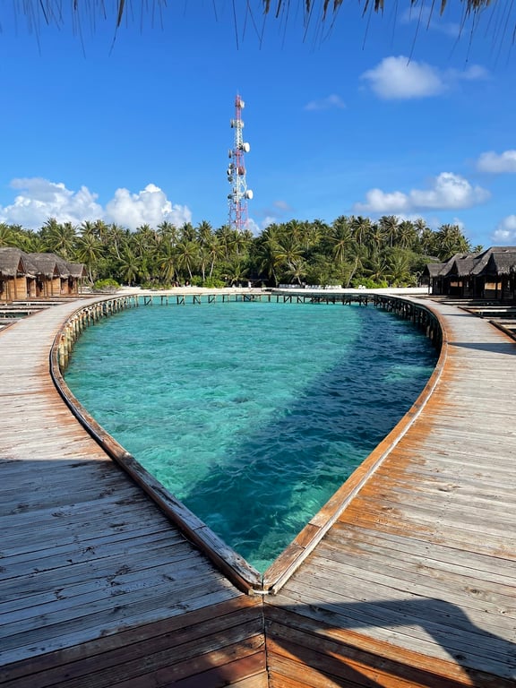Fihalhohi Island