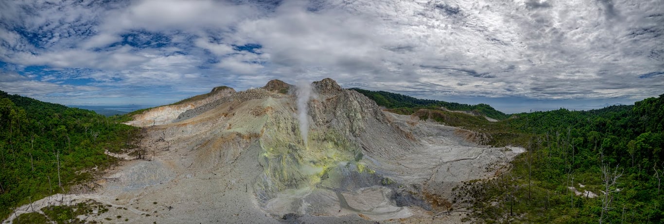 Garbuna Volcano Hot Springs