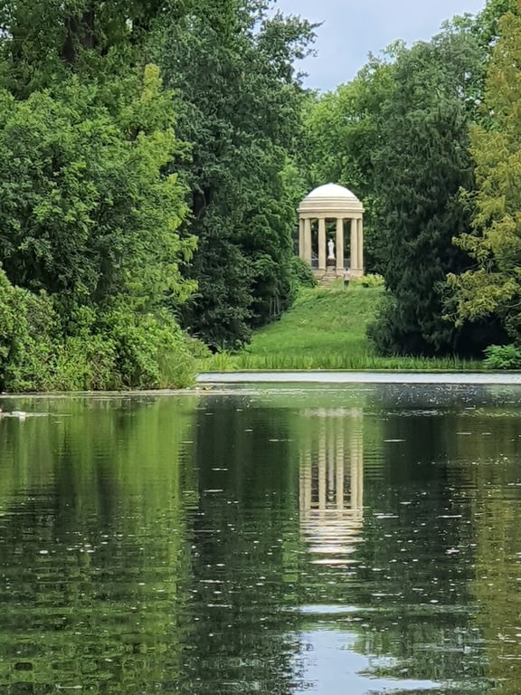 Garden Realm Park
