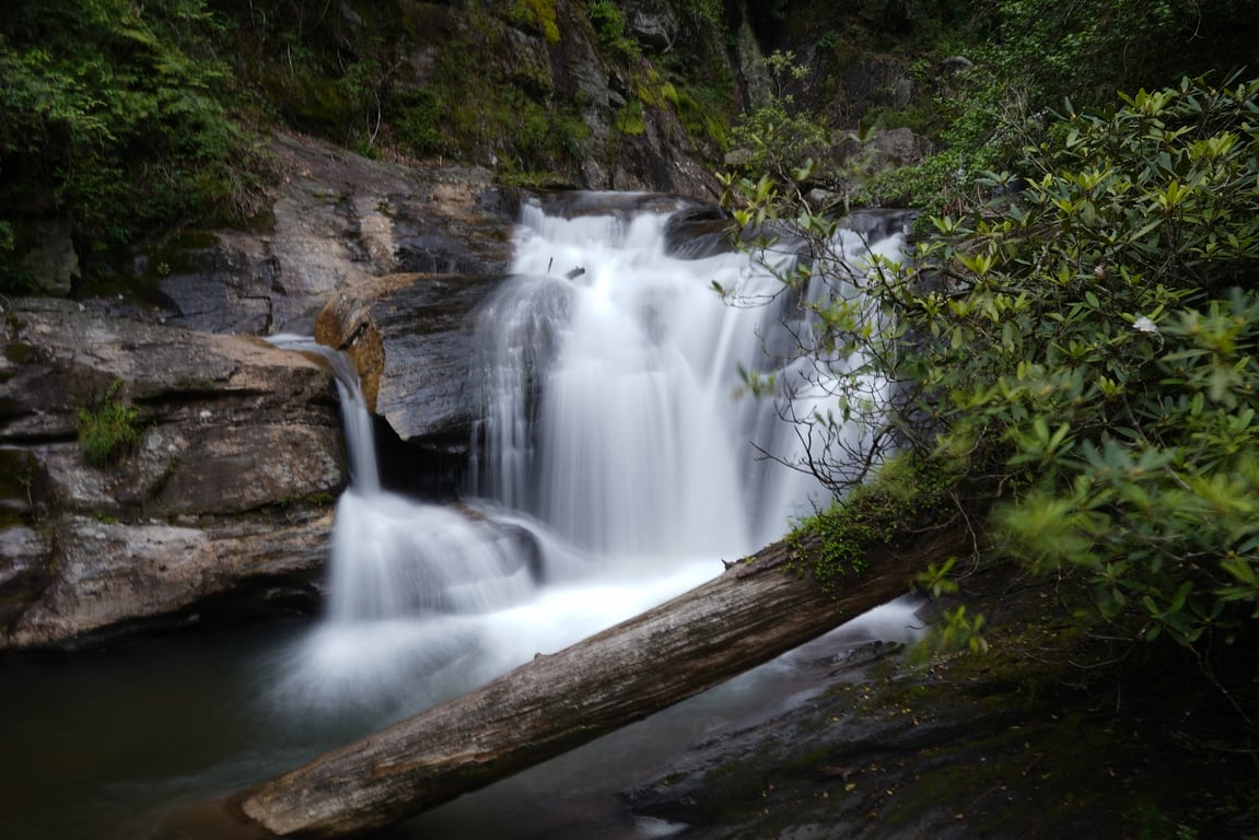 Dukes Creek Falls