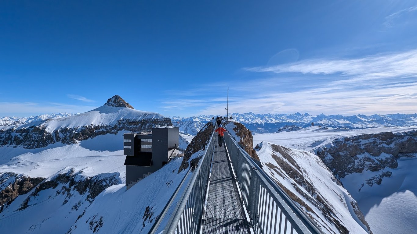 Glacier 3000 Peak Walk