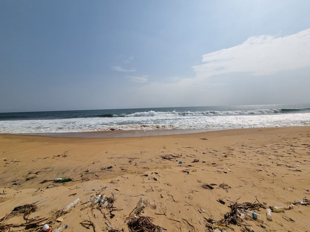 Grand-Bassam Beach