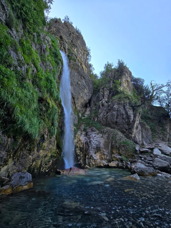 Grunas Waterfall