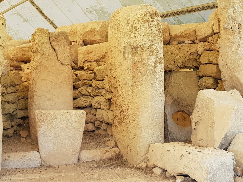 Ħaġar Qim Temples
