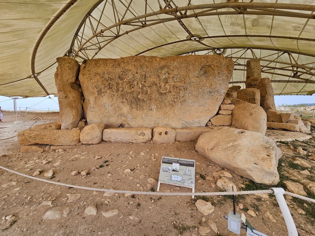 Ħaġar Qim Temples