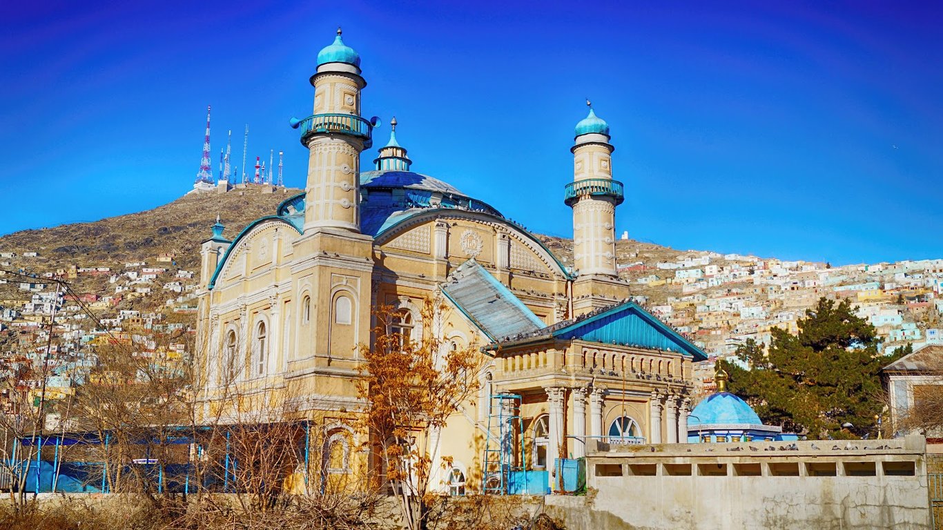 Shah-Do Shamshira Mosque