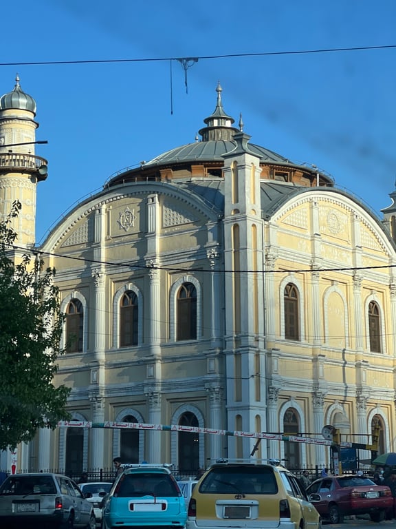 Shah-Do Shamshira Mosque