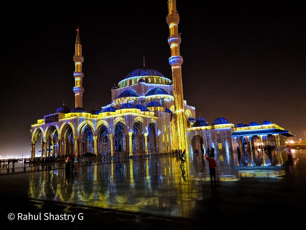Sharjah Grand Mosque