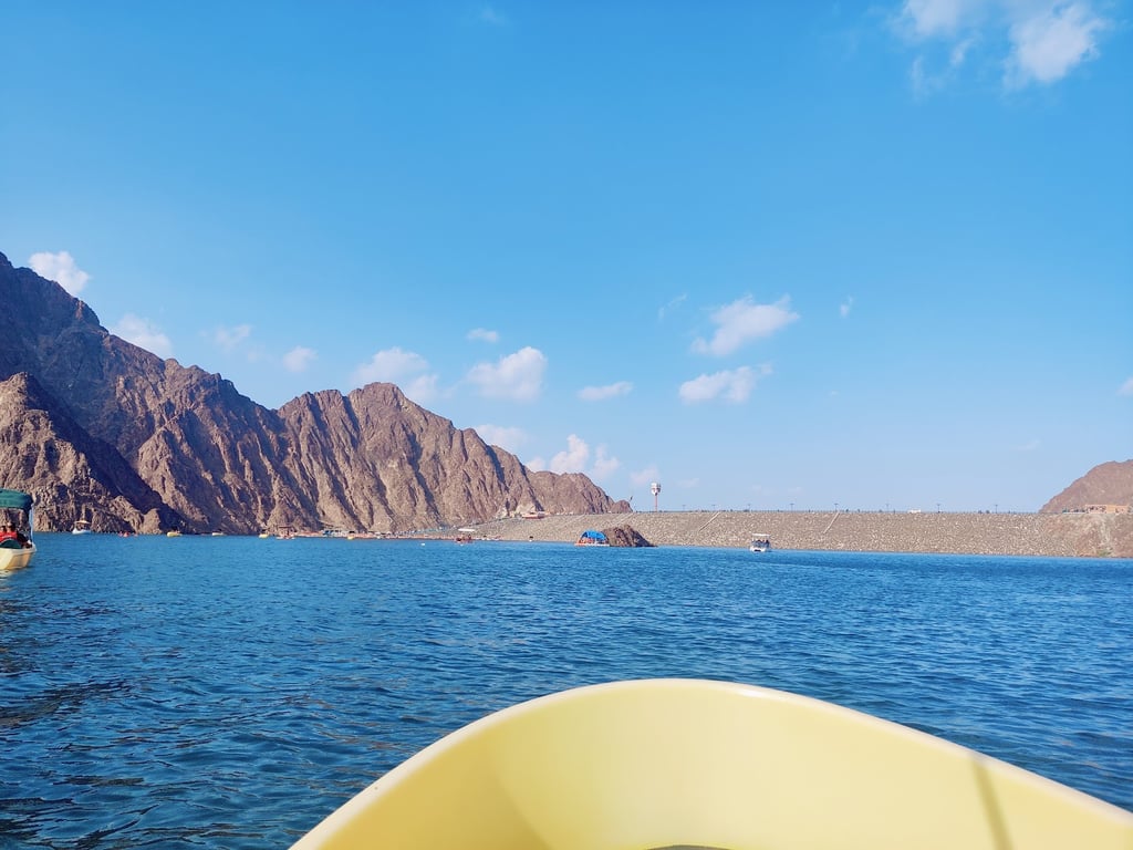 Hatta Dam Kayaking