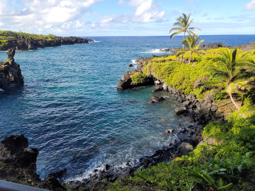 Waianapanapa State Park