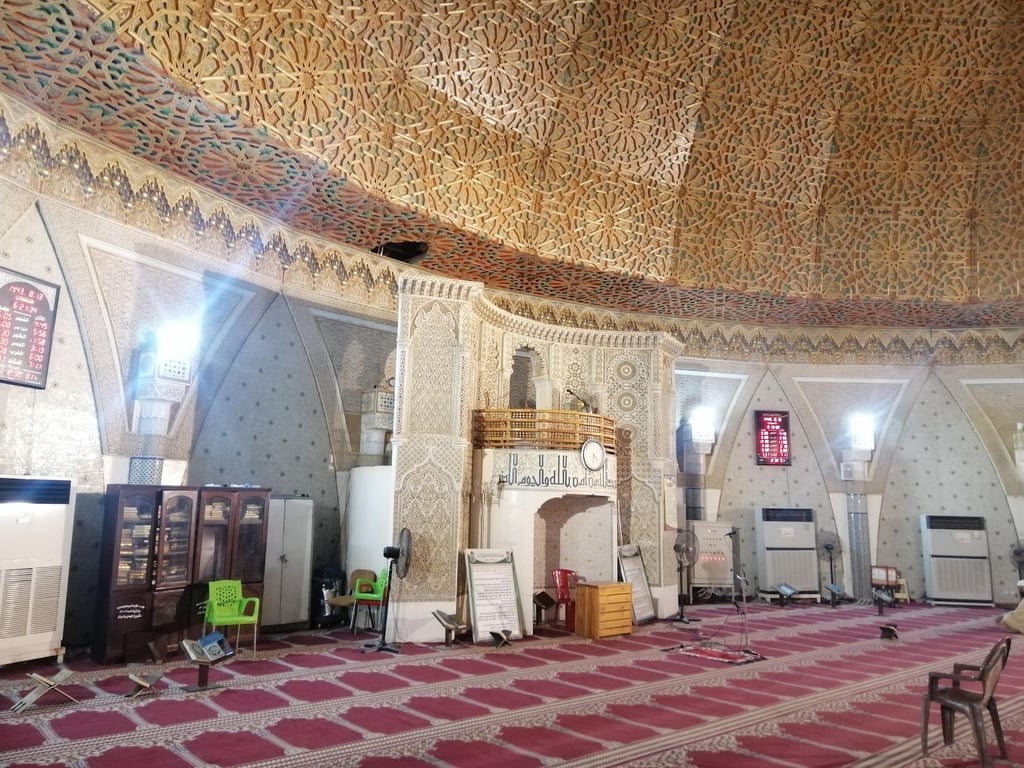 Sheikh Hamad-al Nil Tomb