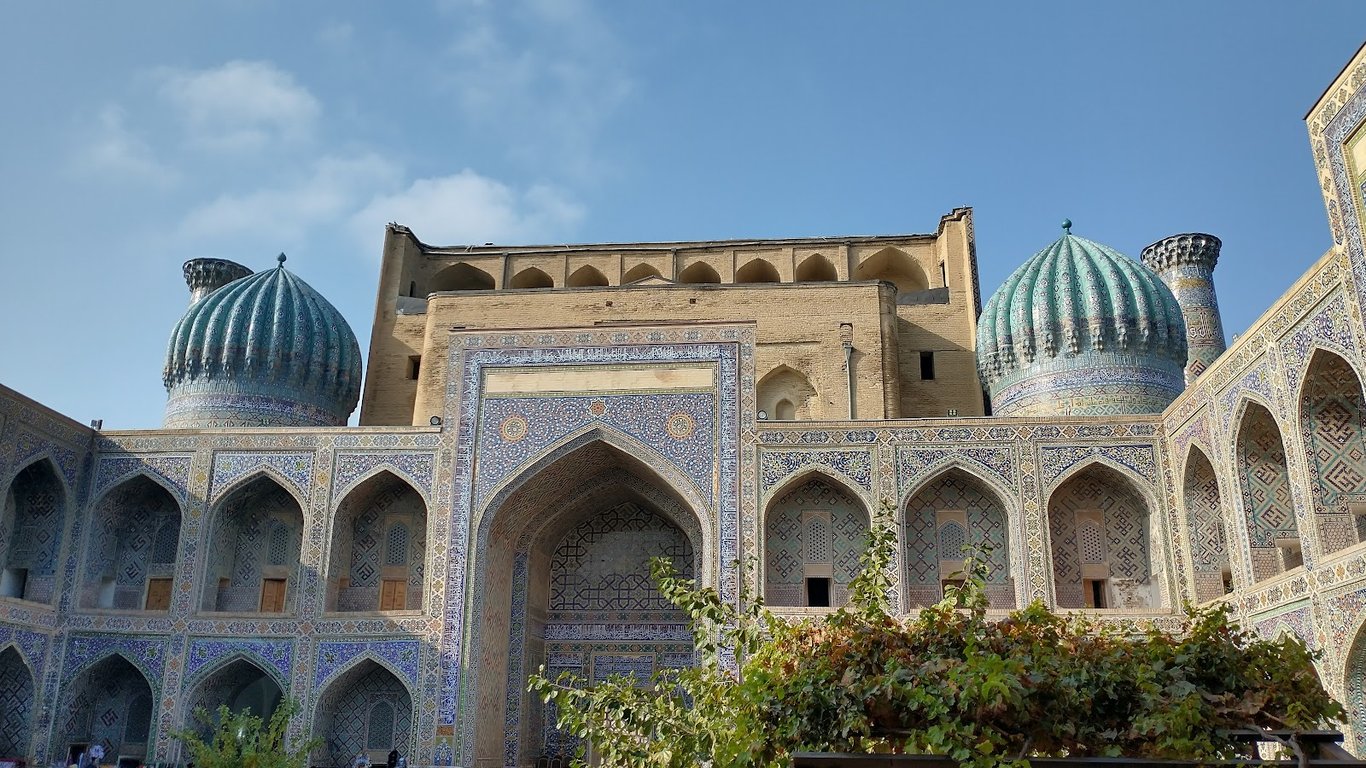 Sher-Dor Madrasa