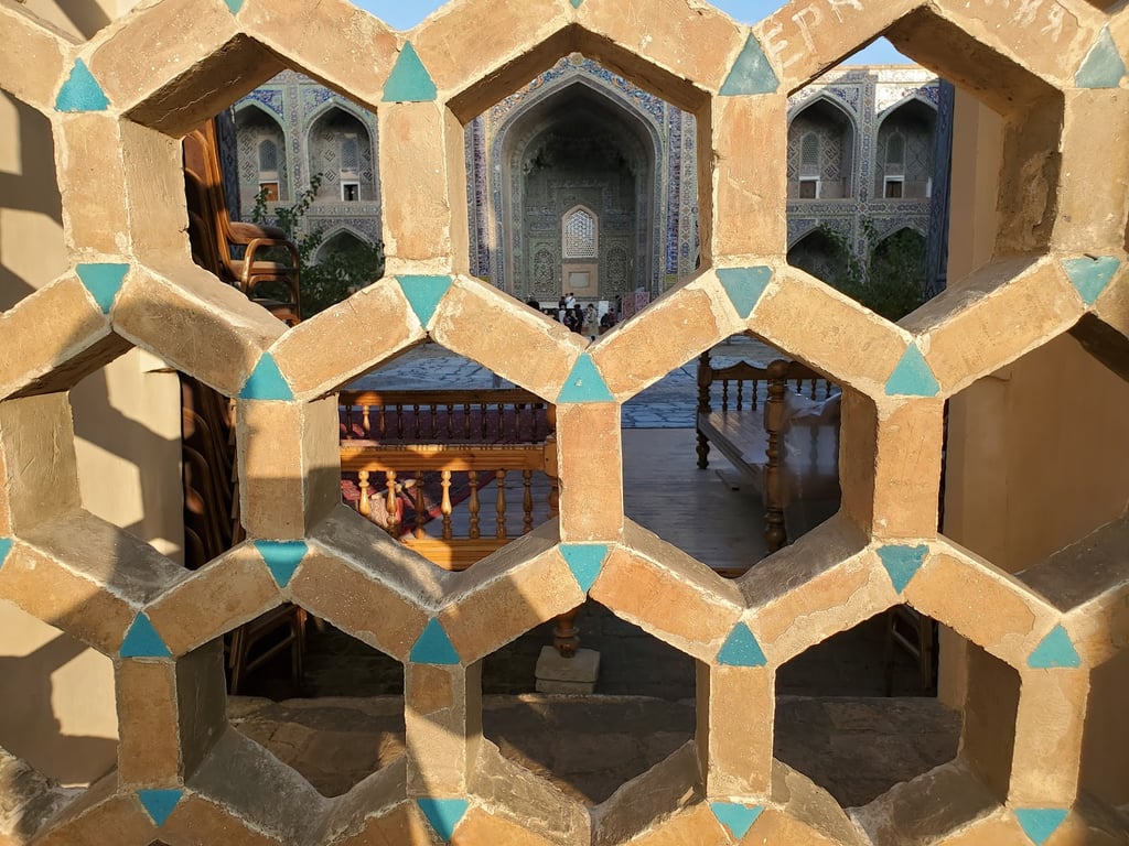 Sher-Dor Madrasa