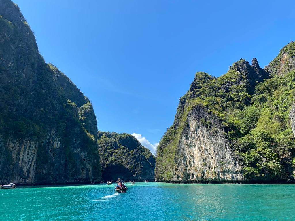 Hong Island Lagoon