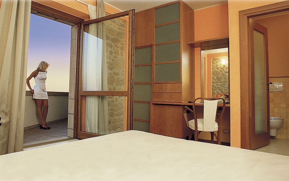 Hotel Cesare