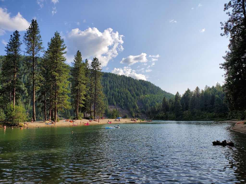 Farragut State Park