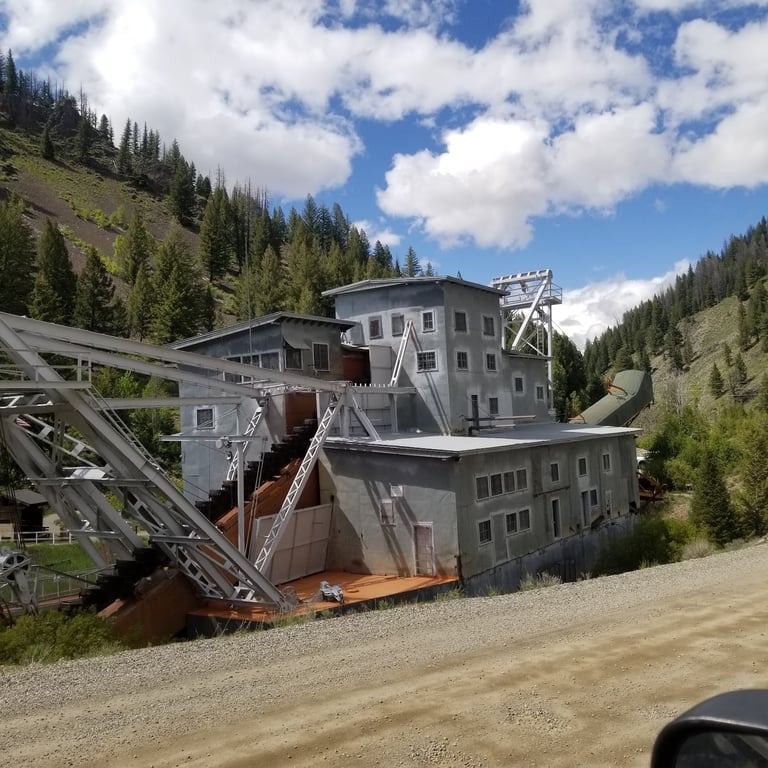 Yankee Fork Gold Dredge