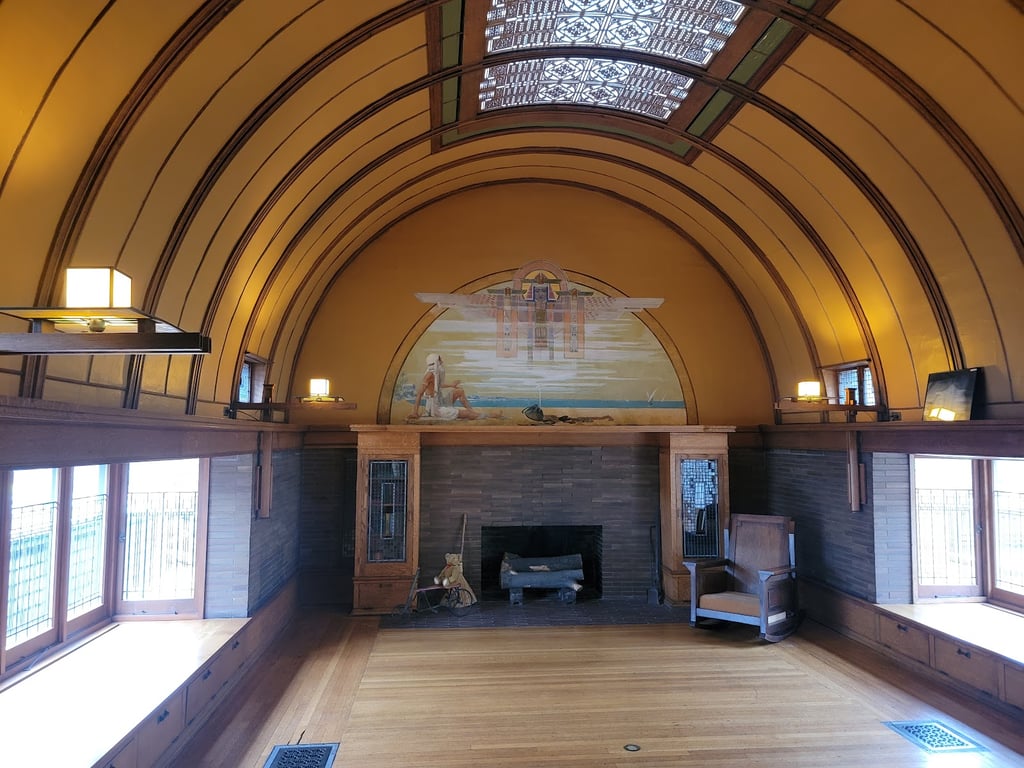 Frank Lloyd Wright Home and Studio