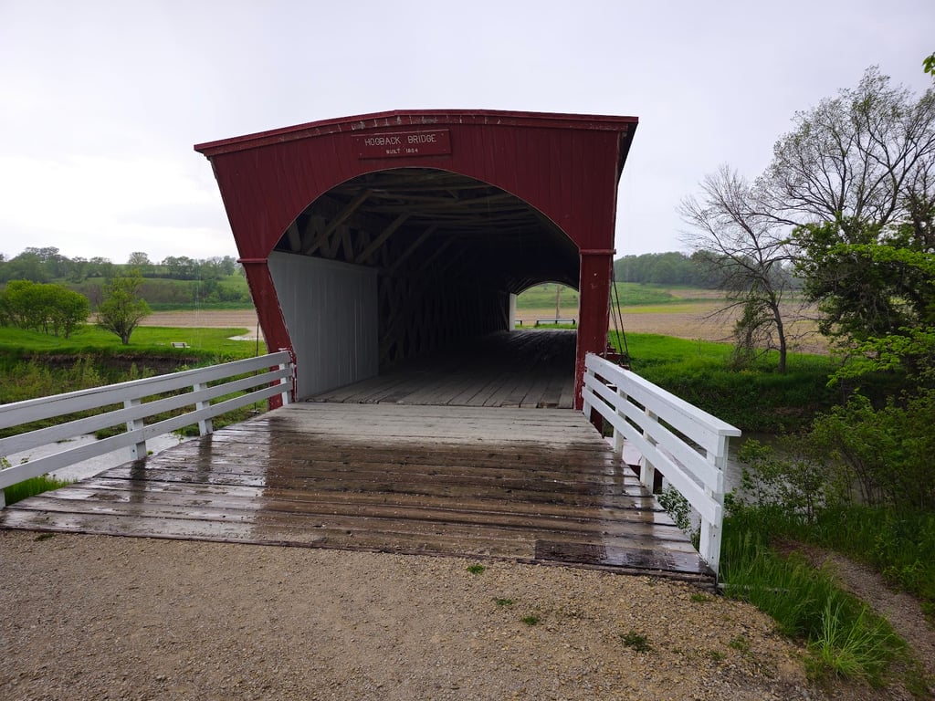 Hogback Covered Bridge