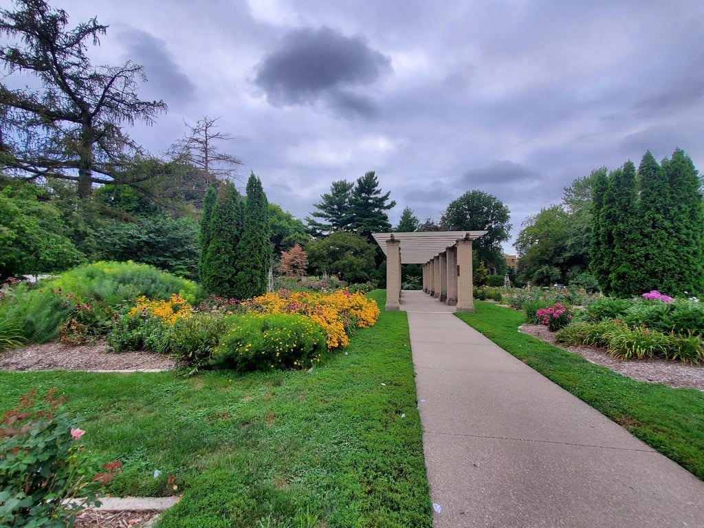 Vander Veer Botanical Park