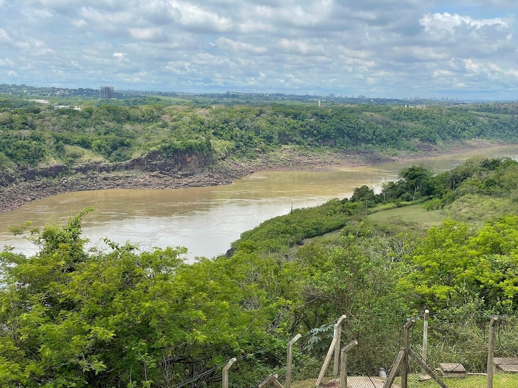 Itaipu Dam Viewpoint