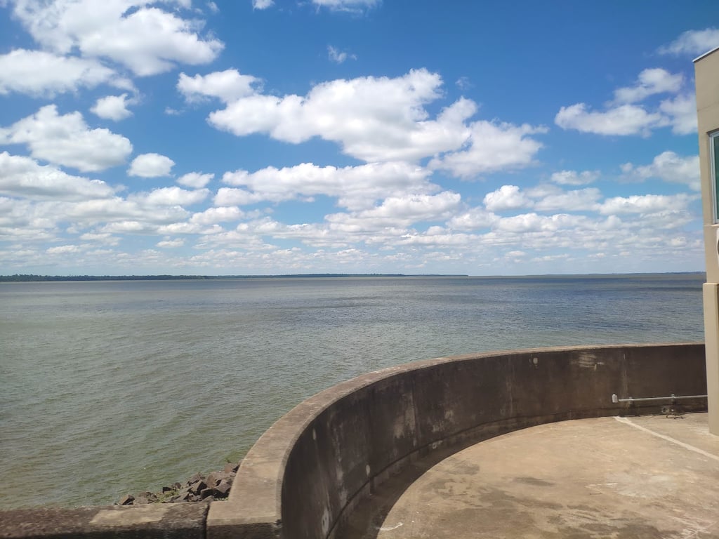 Itaipu Dam Viewpoint