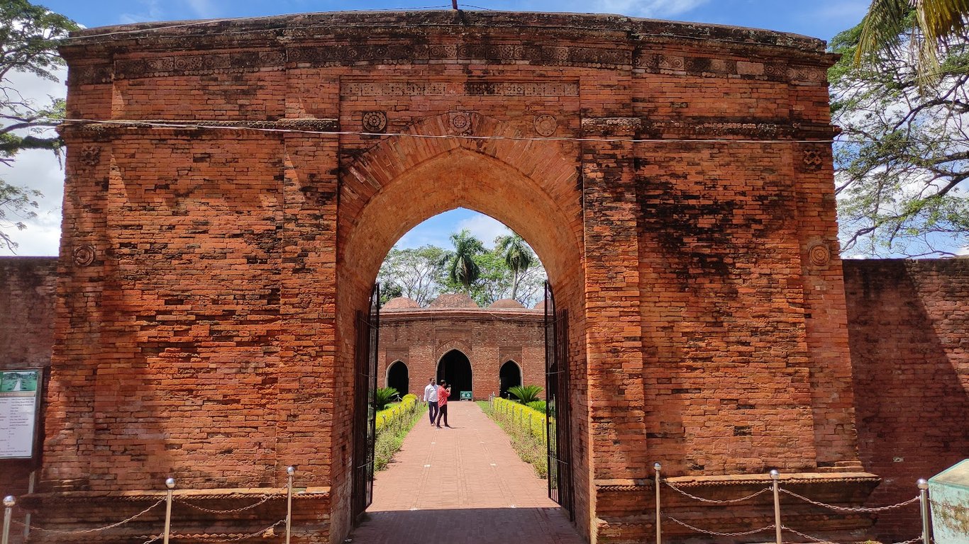 Sixty Dome Mosque