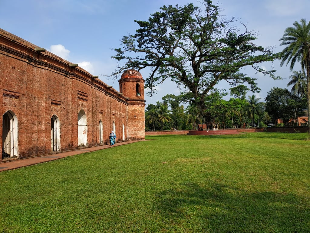 Sixty Dome Mosque