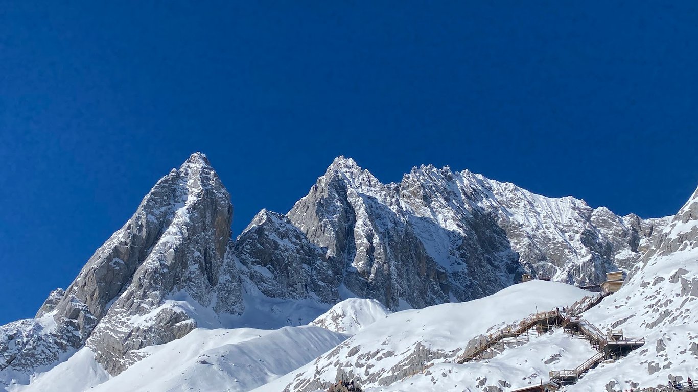 Jade Dragon Snow Mountain