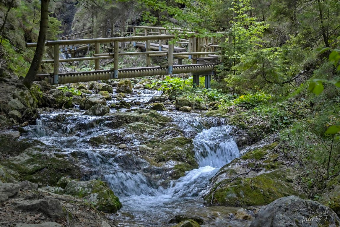 Jánošíkove Diery Gorge