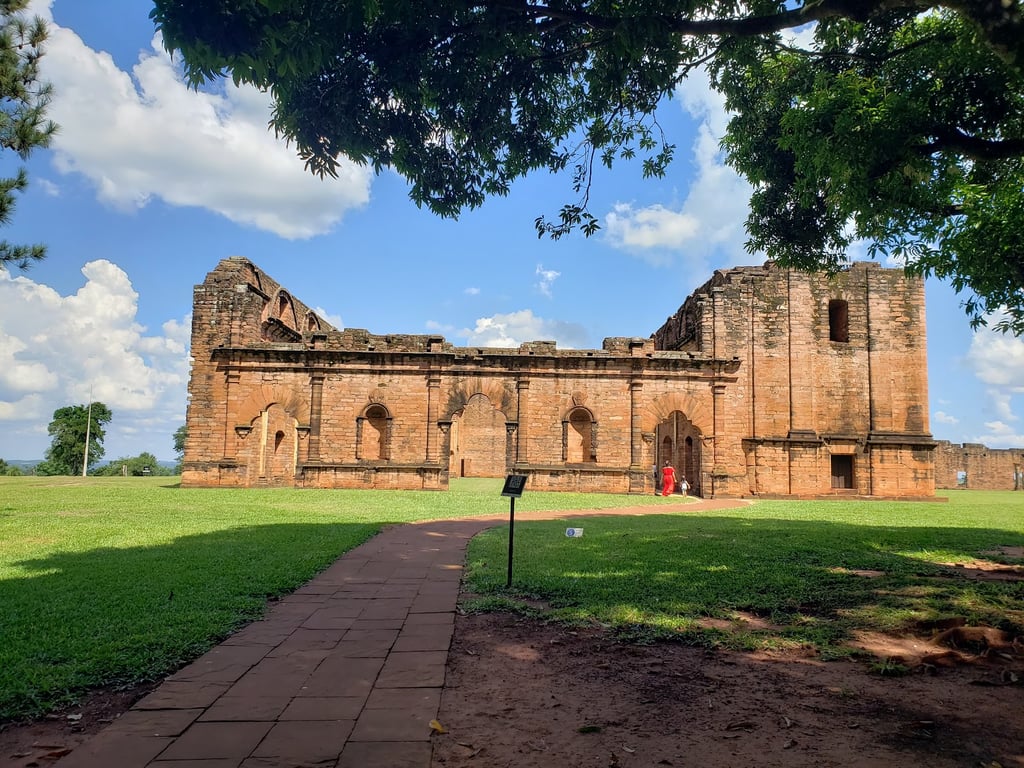 Jesús de Tavarangue Ruins