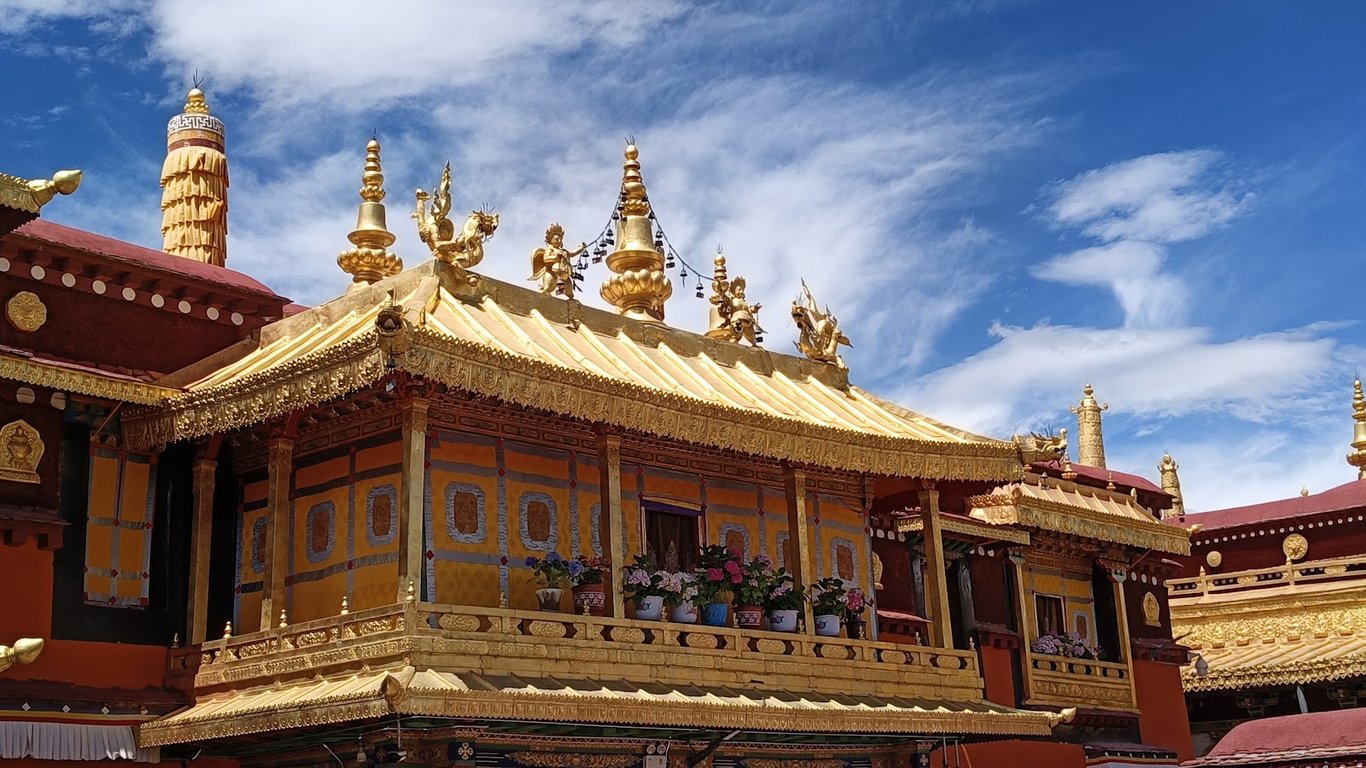 Jokhang Temple Square