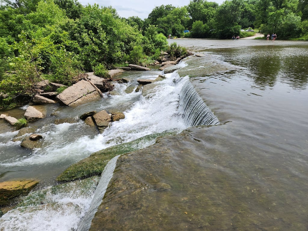 Pillsbury Crossing Waterfall