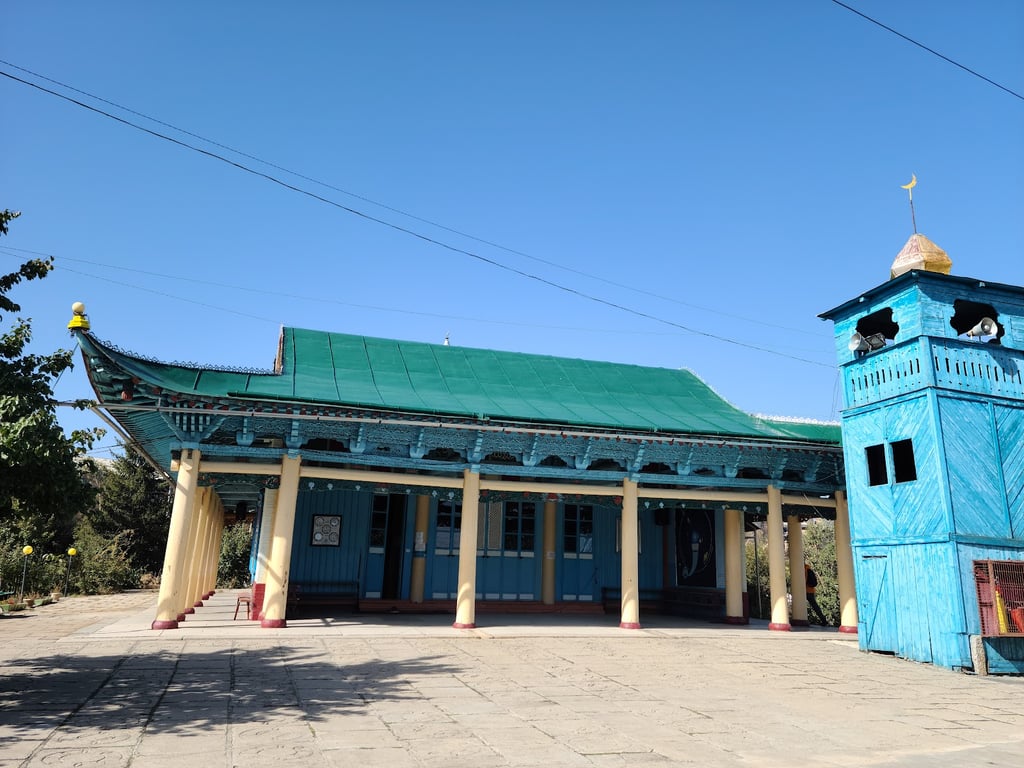 Karakol Dungan Mosque