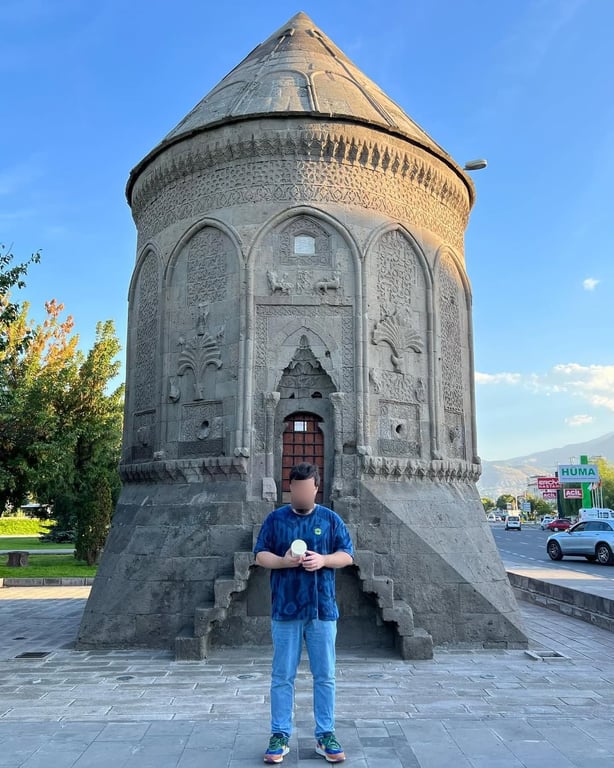 Döner Kümbet