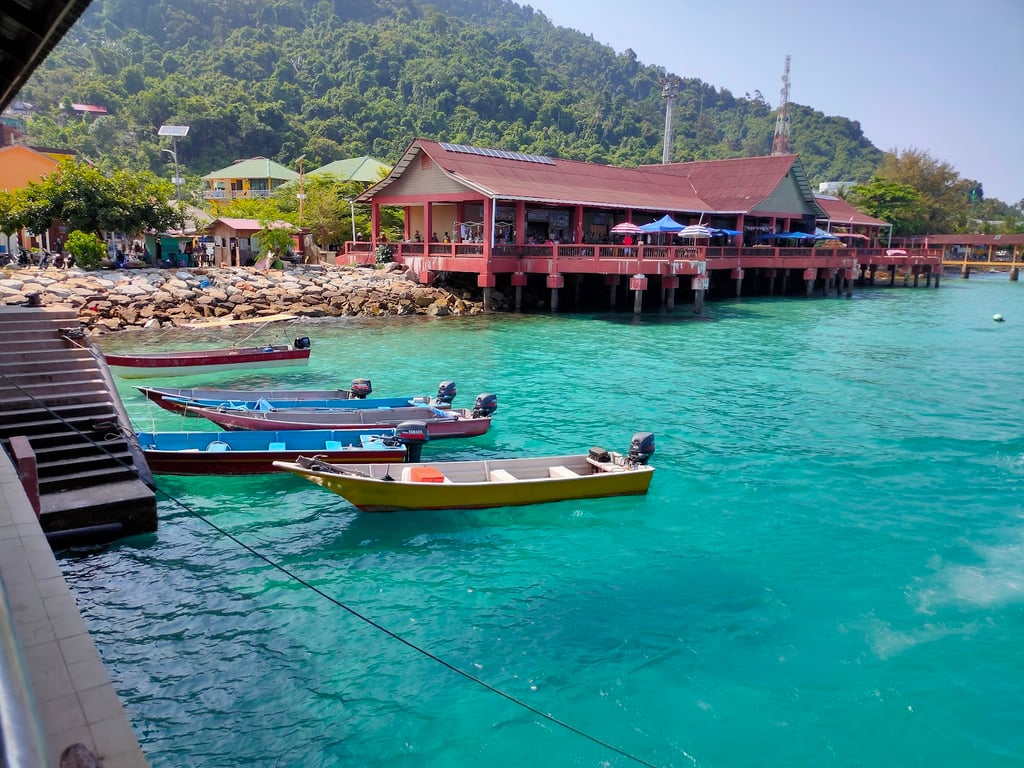 Kecil & Besar Beaches