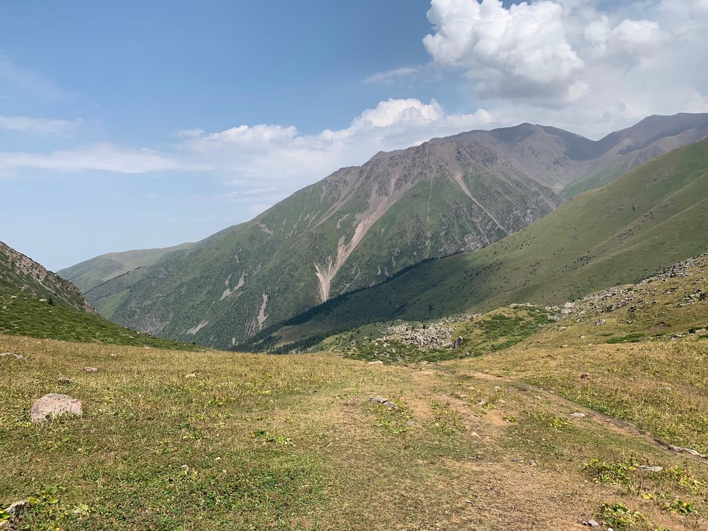 Kegety Gorge & Kol-Tor Lake