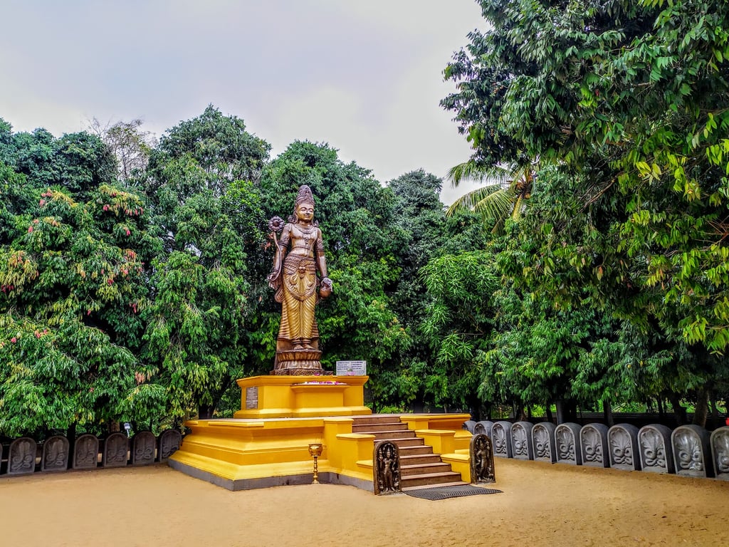 Kelaniya Raja Maha Vihara