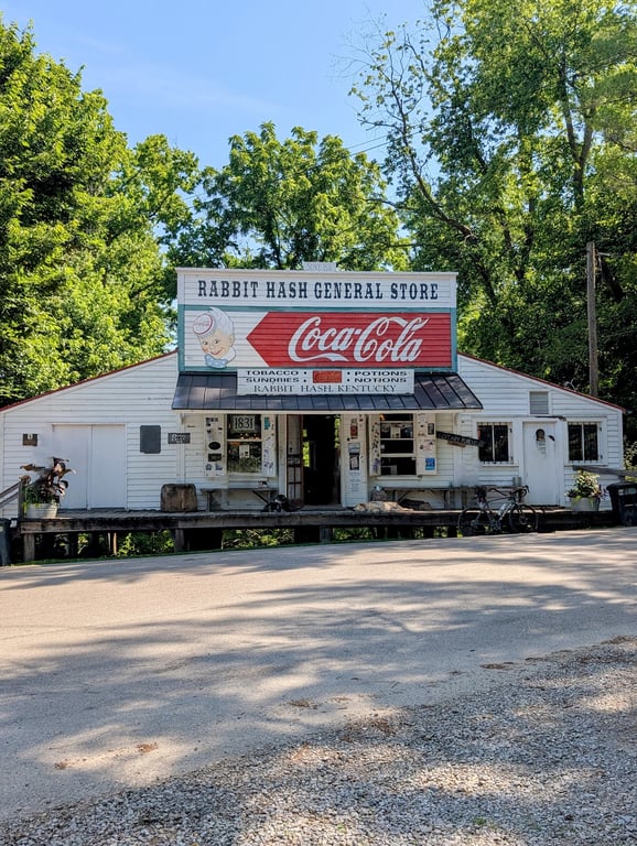 Rabbit Hash General Store