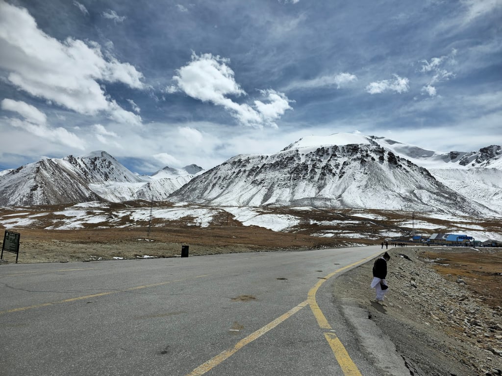Khunjerab Pass