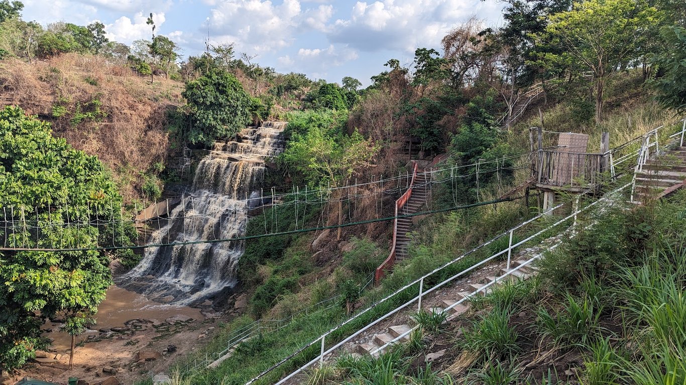 Kintampo Waterfalls